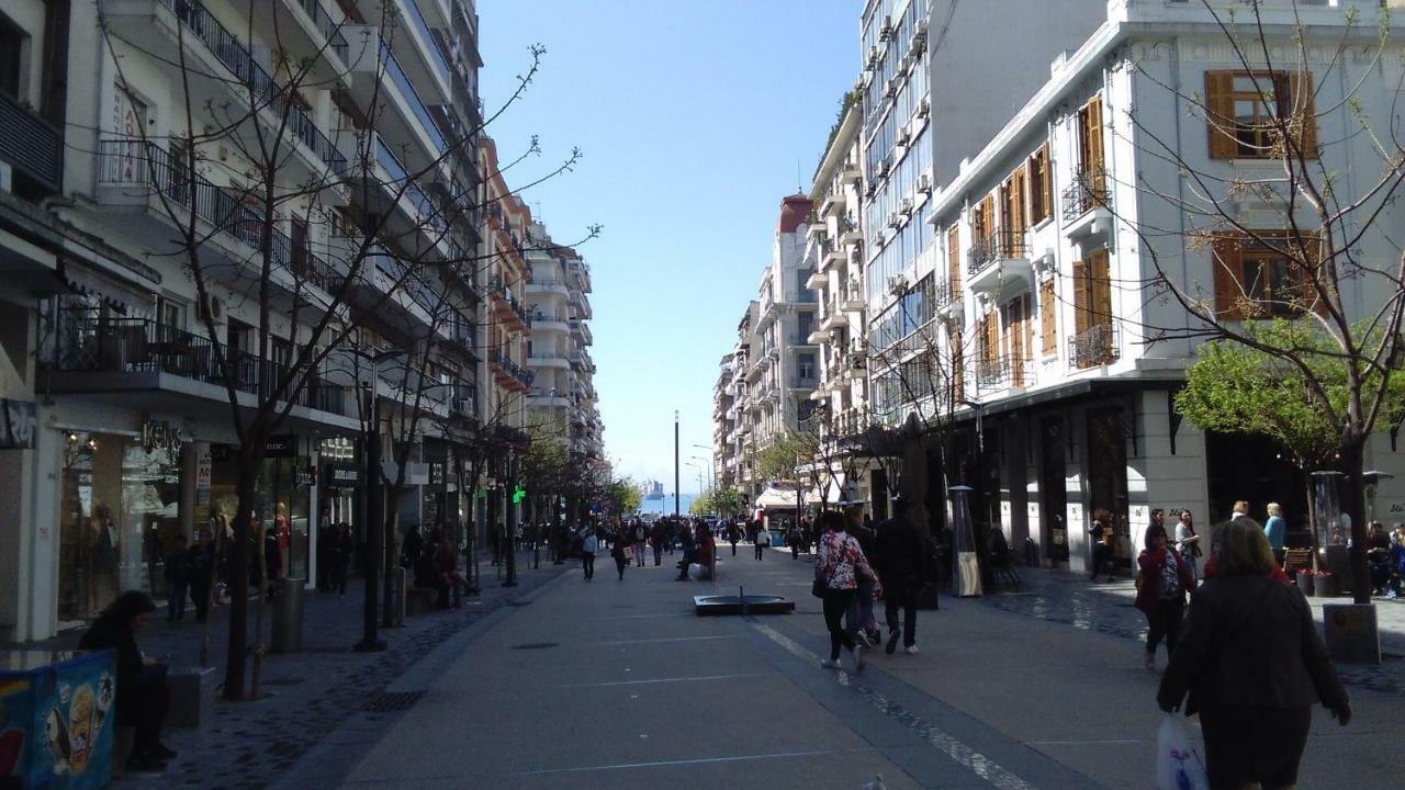 Kingsize Bed 2X2,20 Comfort Super Wifi 70 Mbps Studio! Thessaloníki Luaran gambar